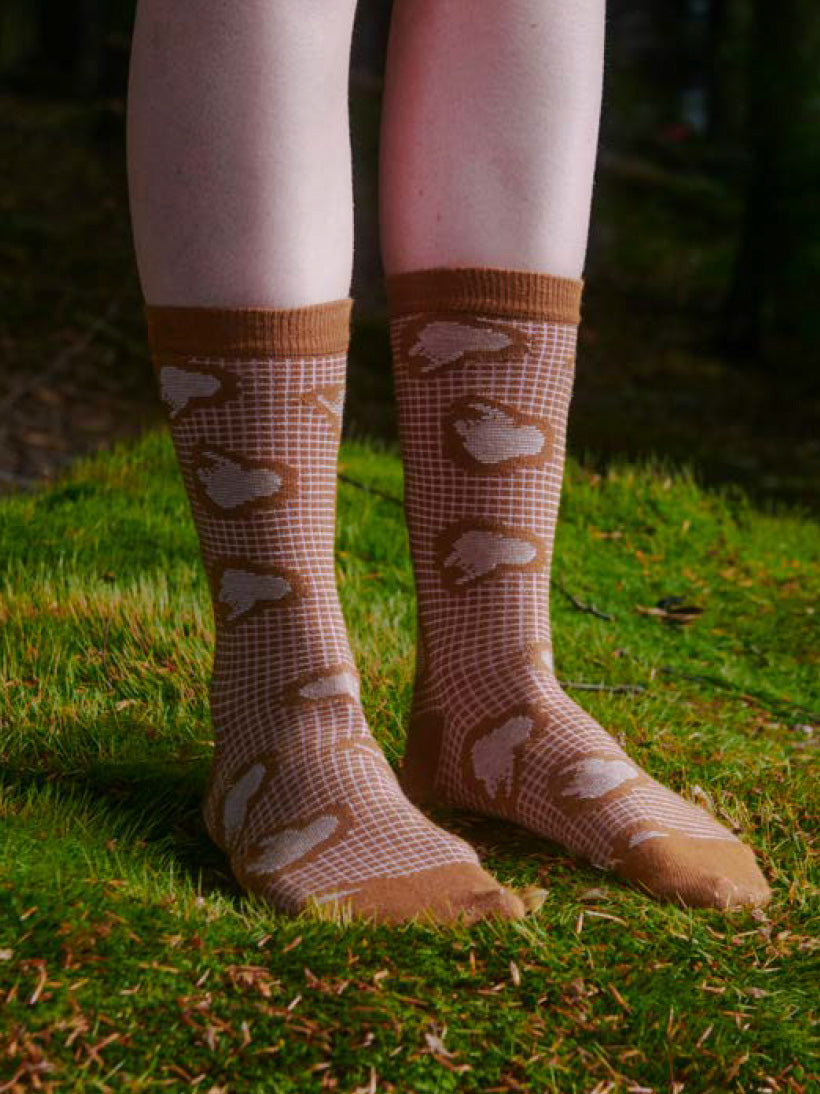Hand Jelly Socks Femme in Brown Pink Grid from Henrik Vibskov