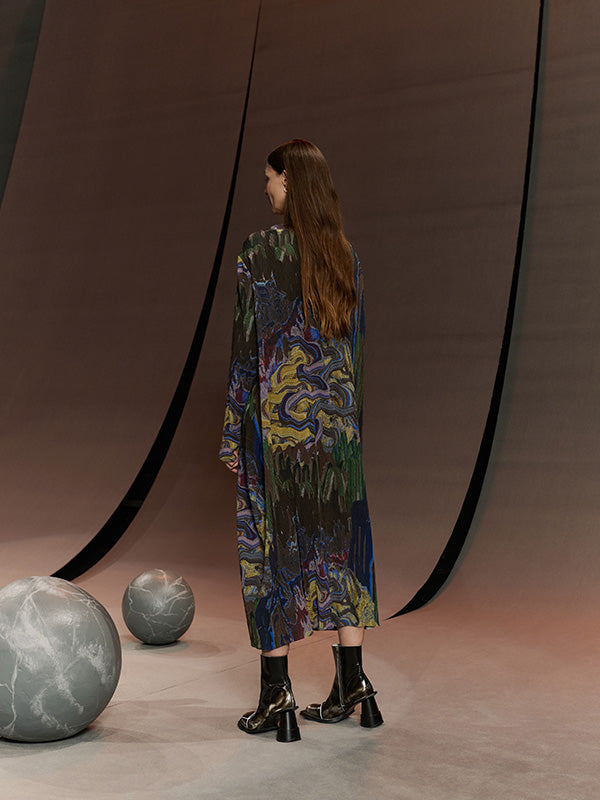 O Dress in Graphic Slopes Dark from Henrik Vibskov
