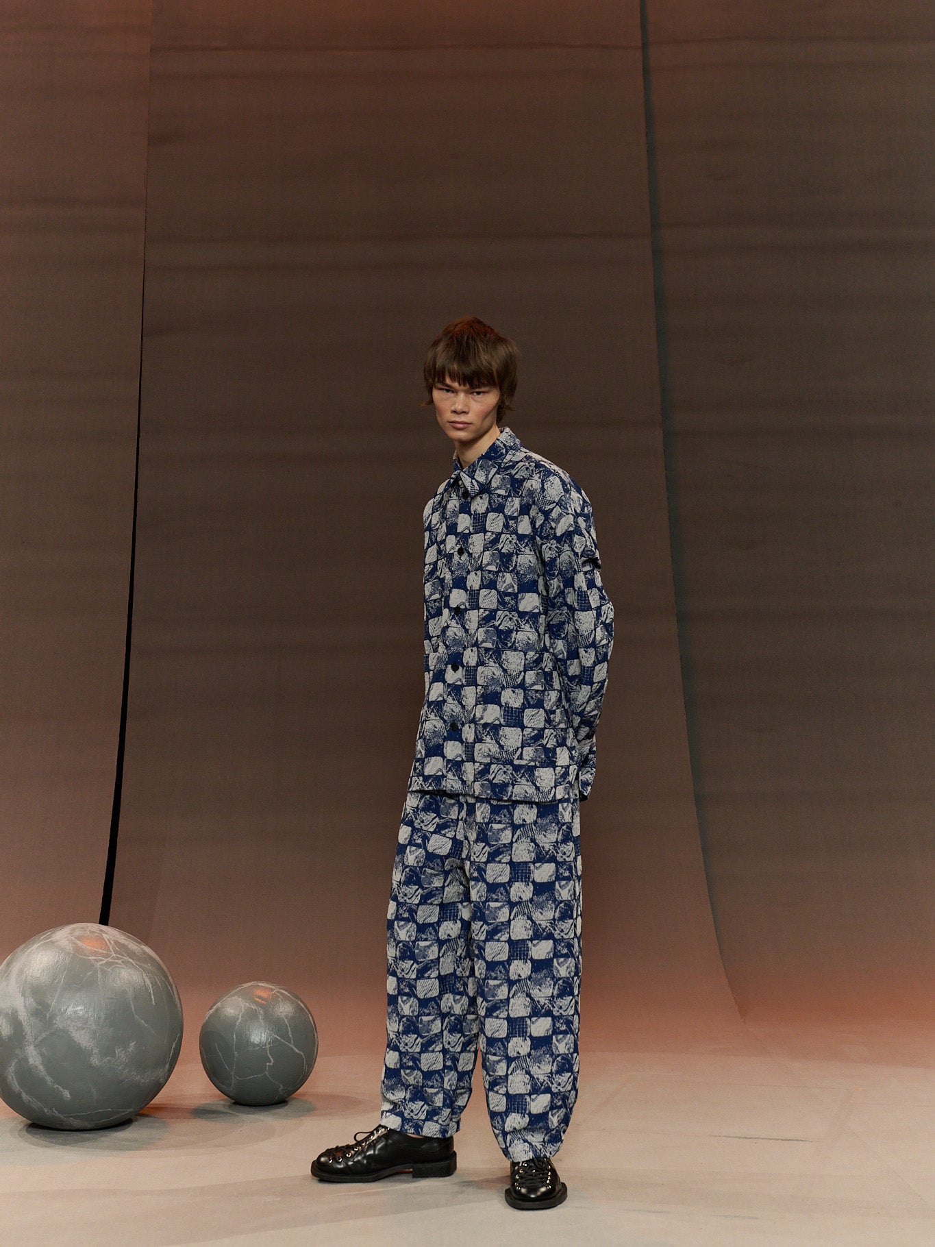 Big Shirt in Footprints from Henrik Vibskov
